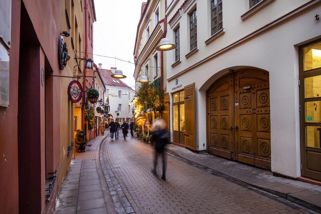 Appartamento Luxury 2Bdr Heart Of Old Town Vilnius Esterno foto