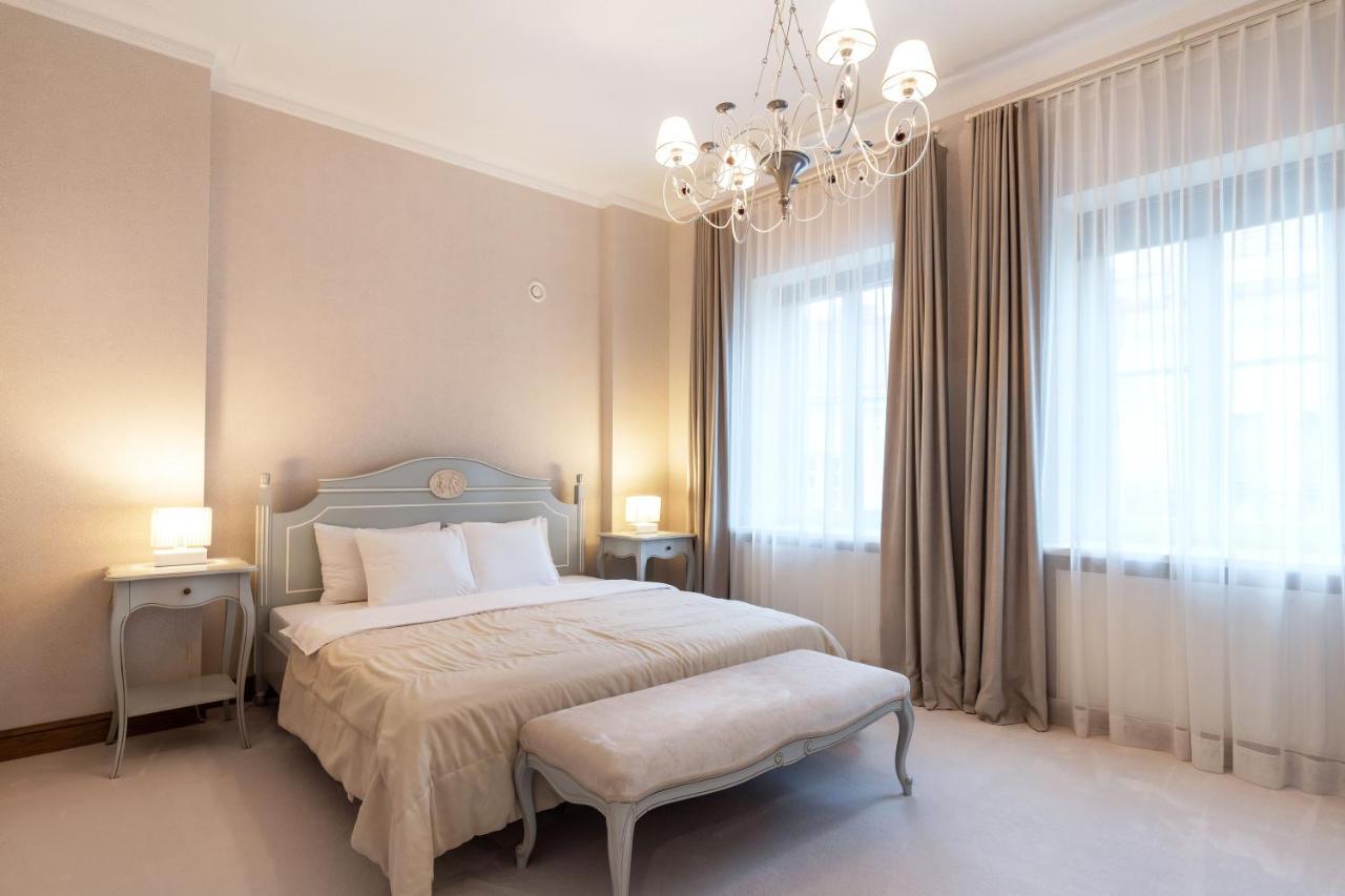 Appartamento Luxury 2Bdr Heart Of Old Town Vilnius Esterno foto