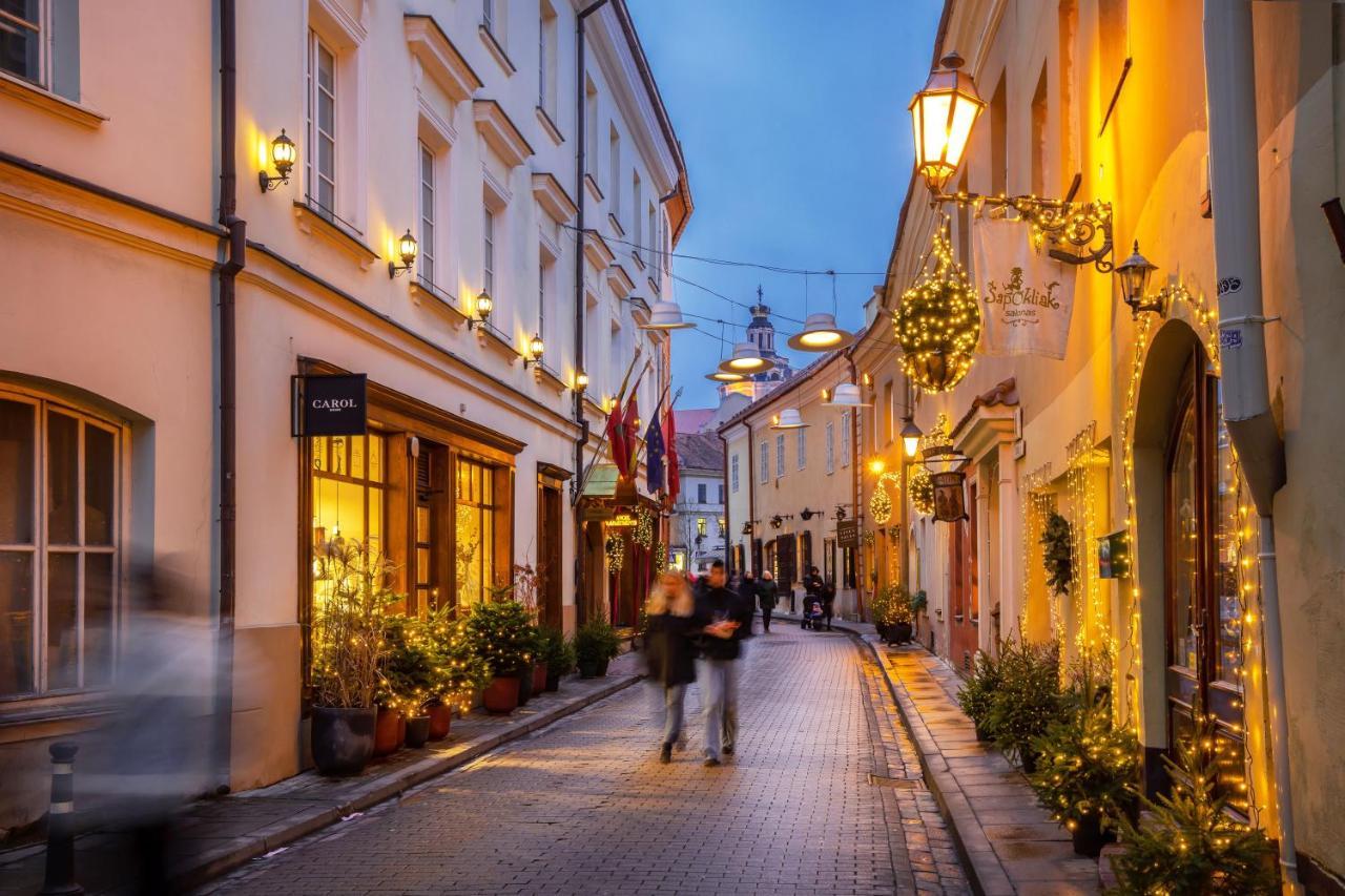 Appartamento Luxury 2Bdr Heart Of Old Town Vilnius Esterno foto