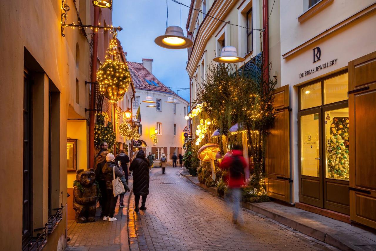 Appartamento Luxury 2Bdr Heart Of Old Town Vilnius Esterno foto